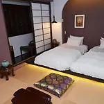 New City Hotel